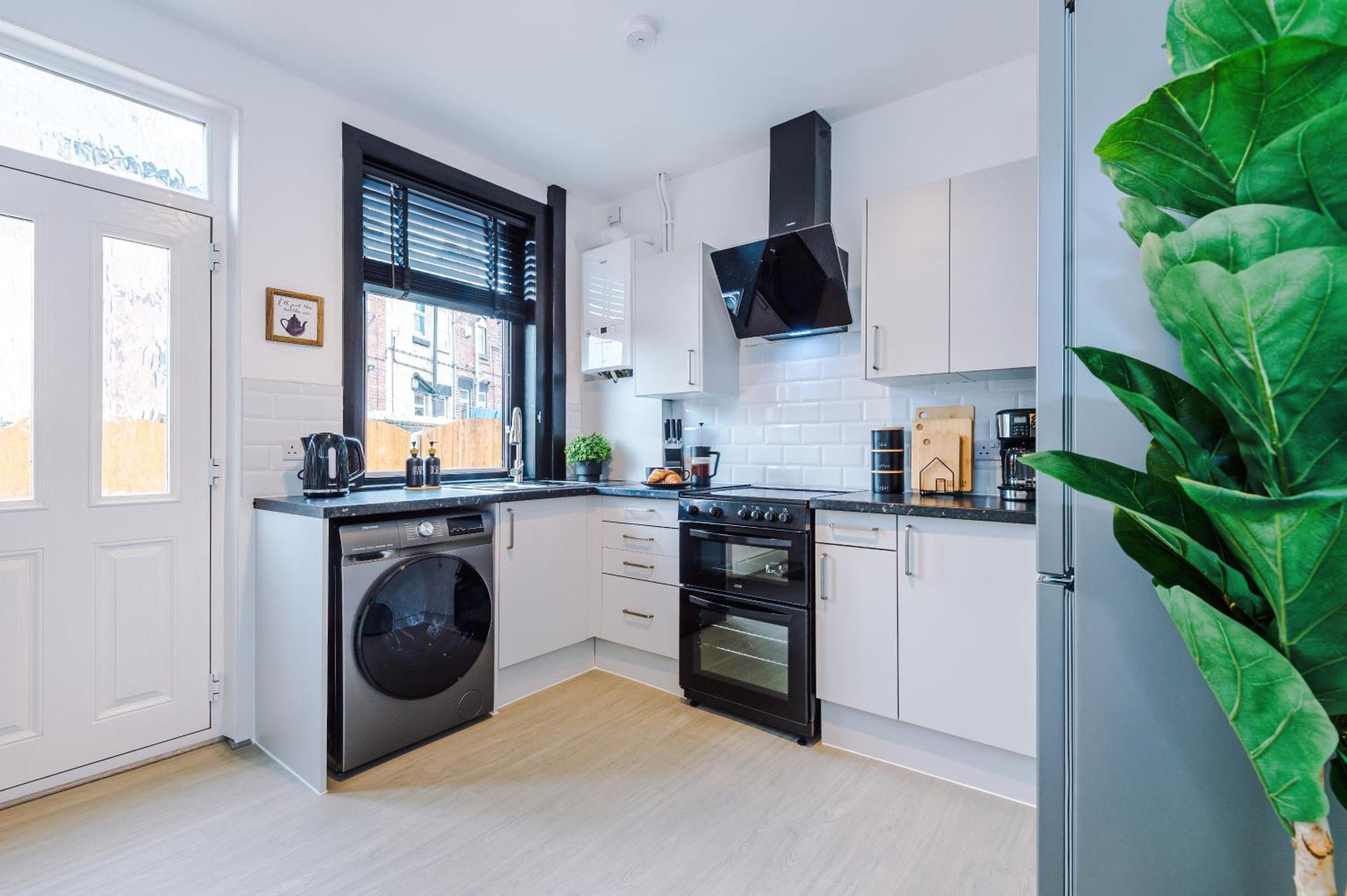 Modern Premium 3 Bed Hidden Gem - Central Location Барнслі Екстер'єр фото